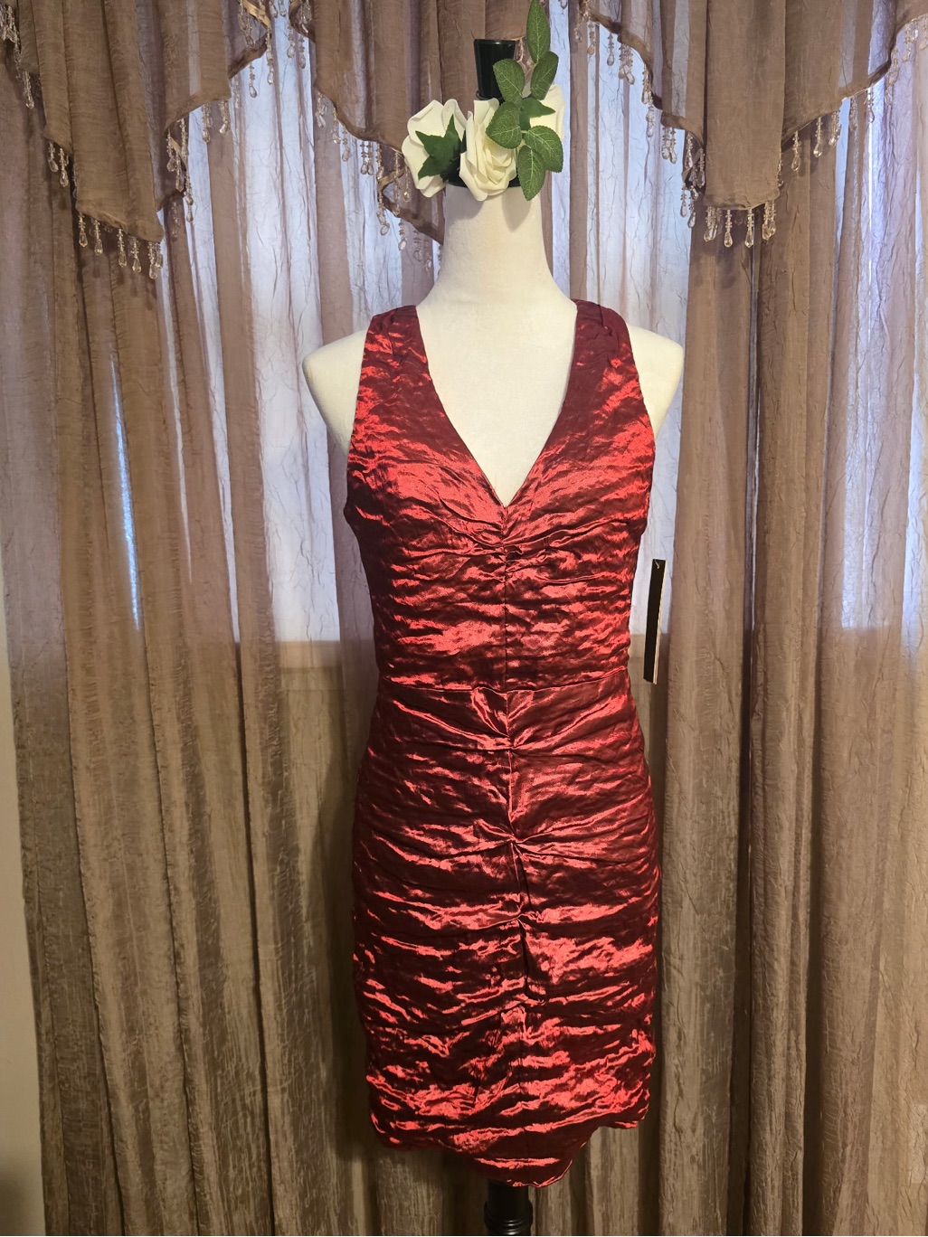 Nwt Nicole Miller Body Con Red Sleeveless V-Neck Cocktail Dress Size 10